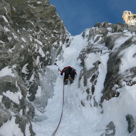 Alpinismo 2 - Corredores de Nieve. Curso online