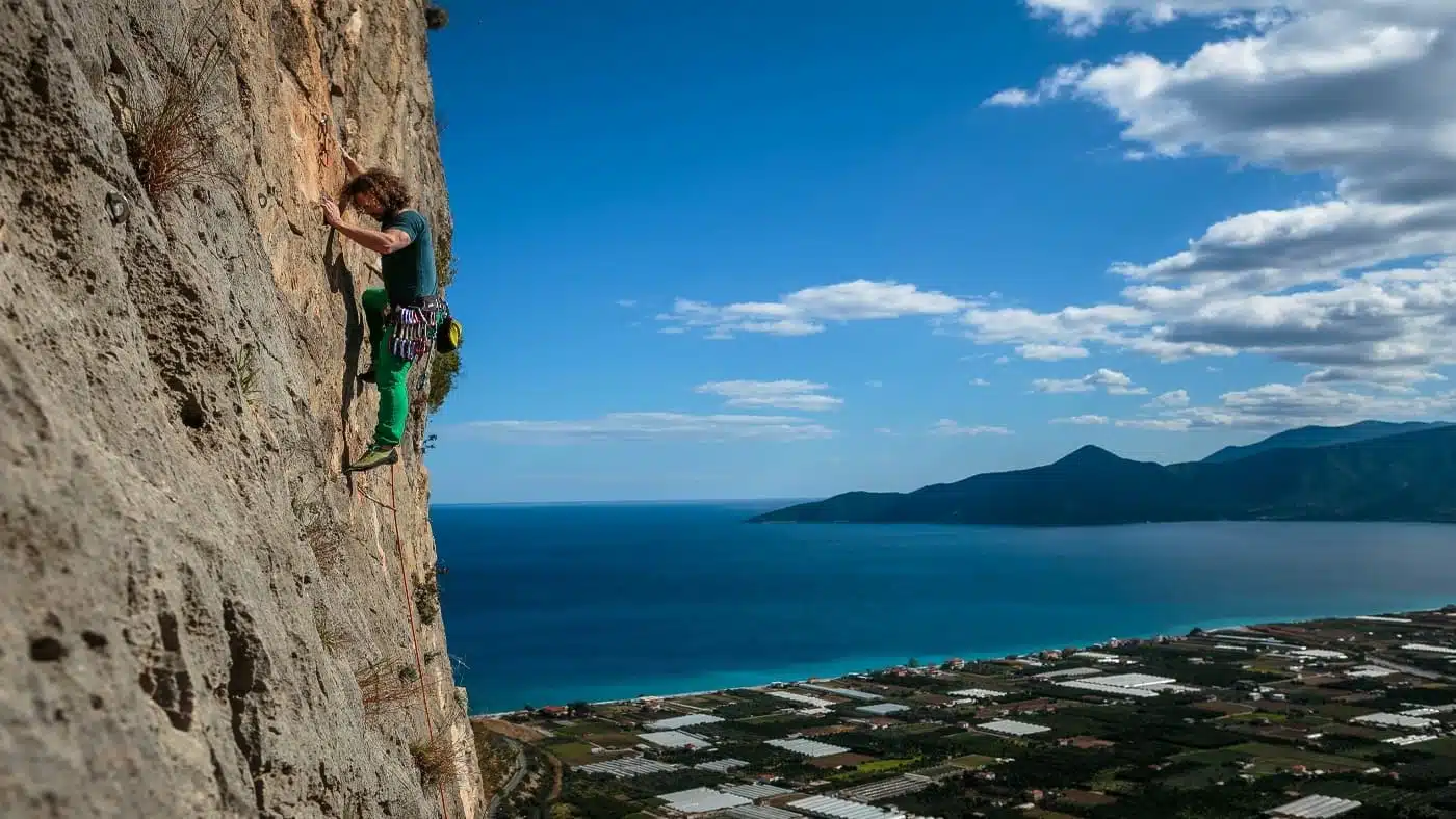 Scaling epic limestone cliffs with Daila Ojeda - B4Experience.
