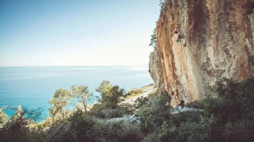Climbing above the Aegean Sea with Daila Ojeda - B4Experience.