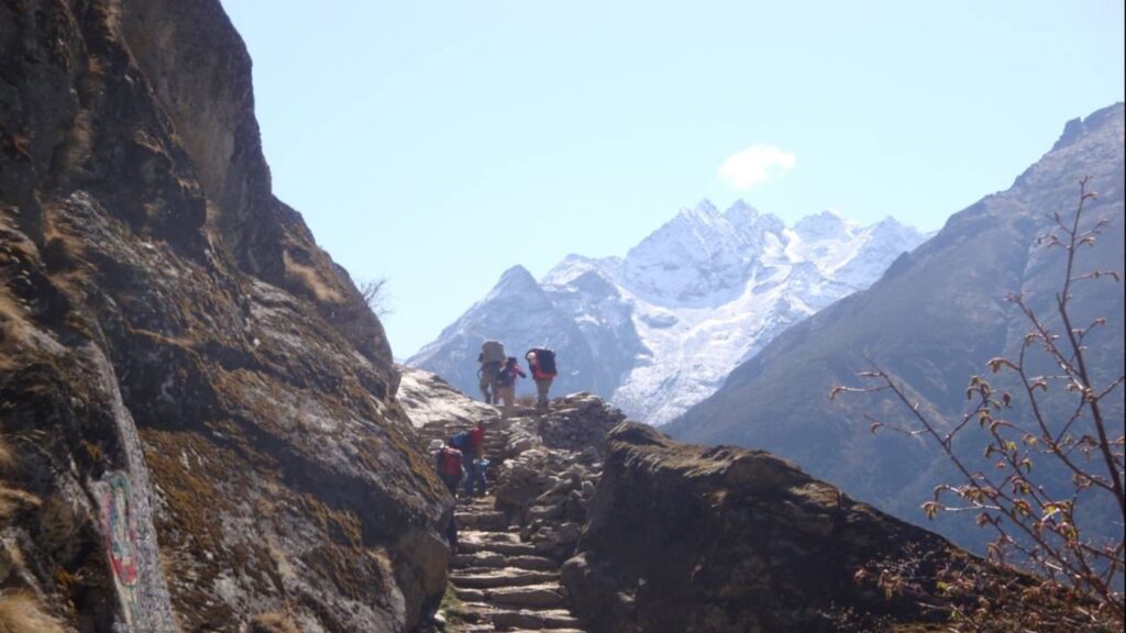 Khumbu Valley on Everest trekking trip B4Experience