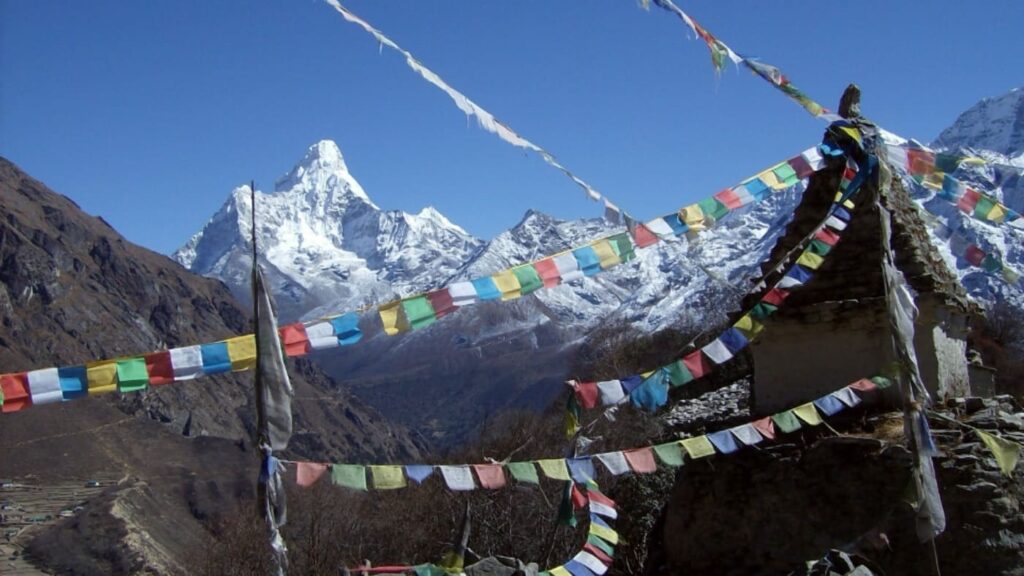 Kumbu valley Everests trek Nepal trip B4Experience