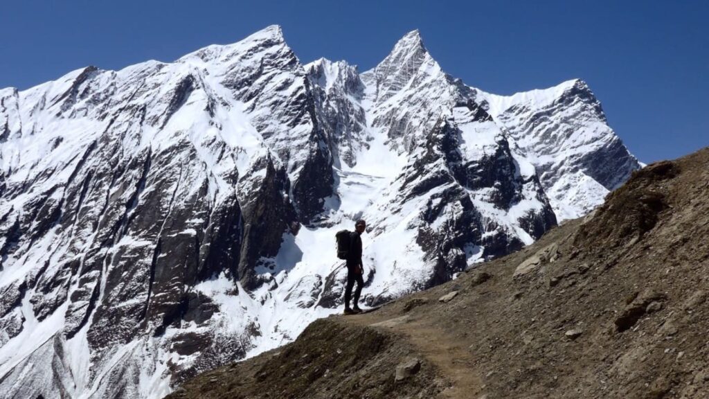 Manaslu Trekking trip B4Experience