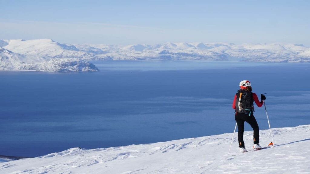 Ski from the top to the sea.