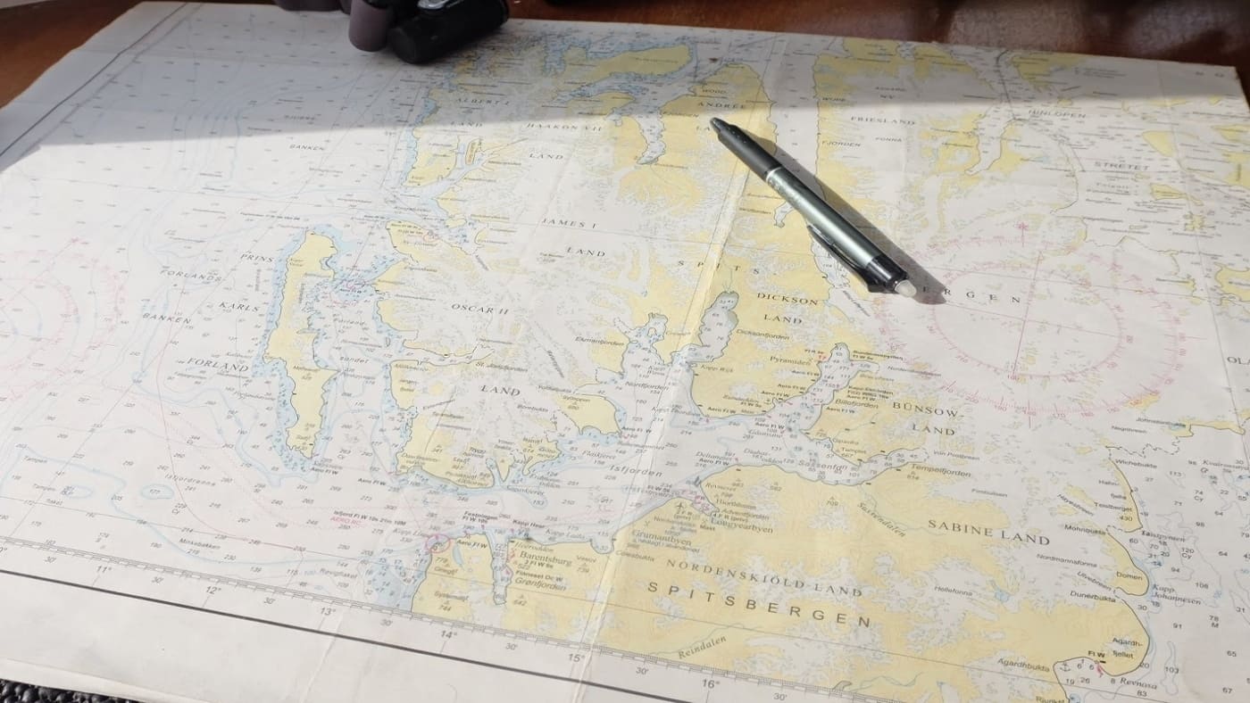 Spitsbergen nautical chart trip B4Experience