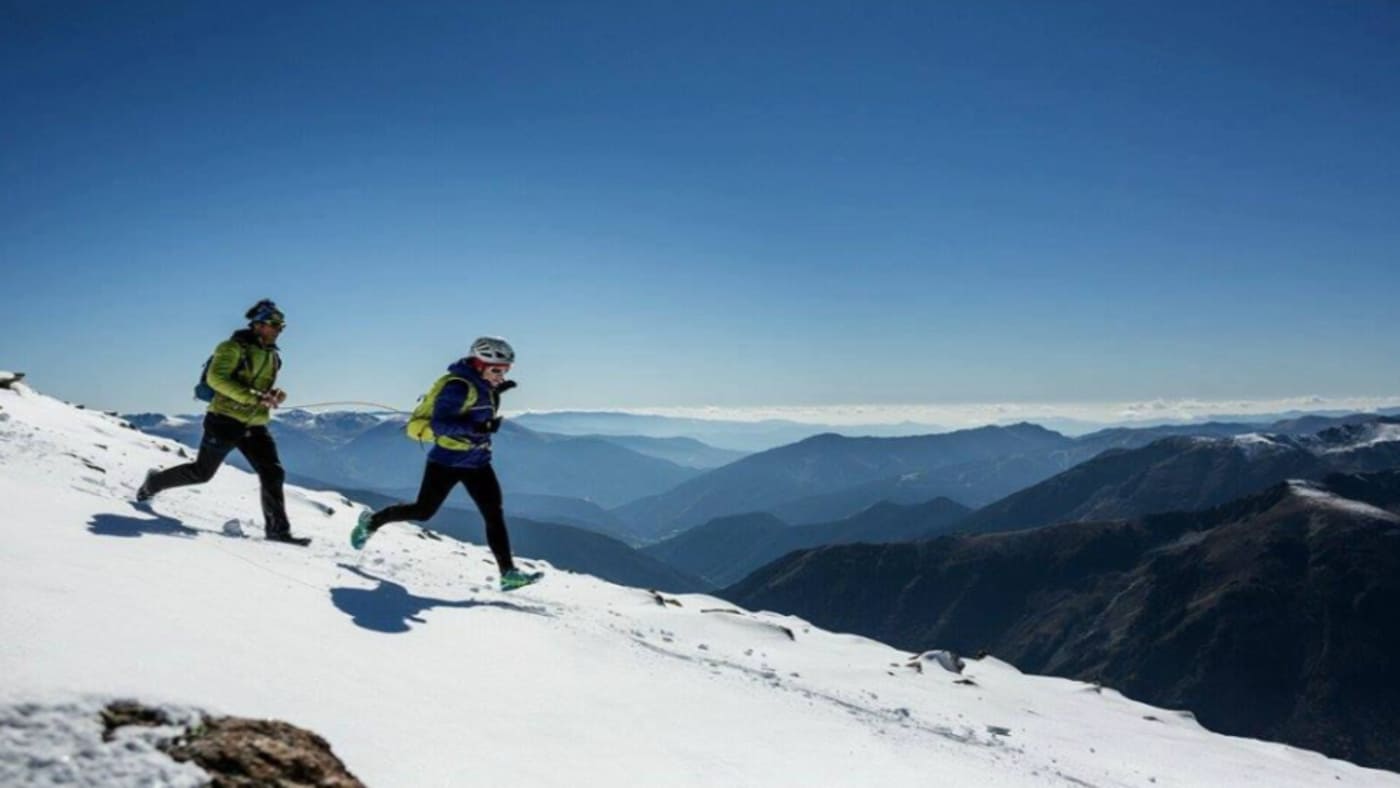 Trail running above the clouds in Mont Blanc with B4Experience