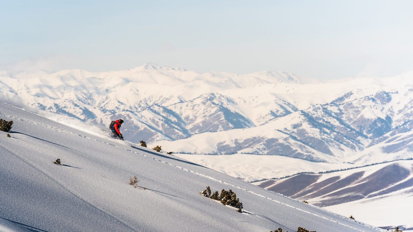 Carving fresh lines on the legendary Kyrgyzstan Silk road ski trip with B4Experience