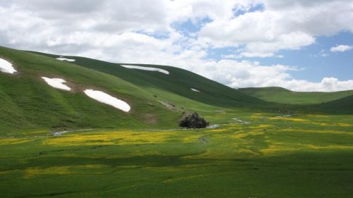 Armenia hiking